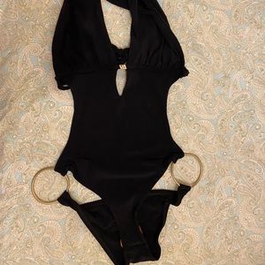 Vilamin A Brazilian body swimming